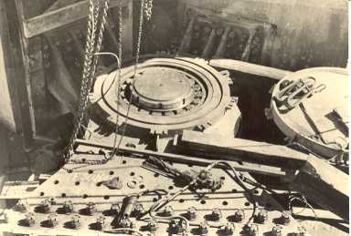 Porte secteur aval - pivot inférieur Nord - août 1950